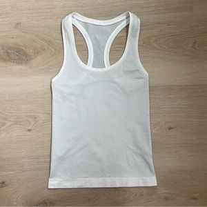 Lululemon Swiftly Tech Racerback Tank Top, race length, size 2 color: bone
